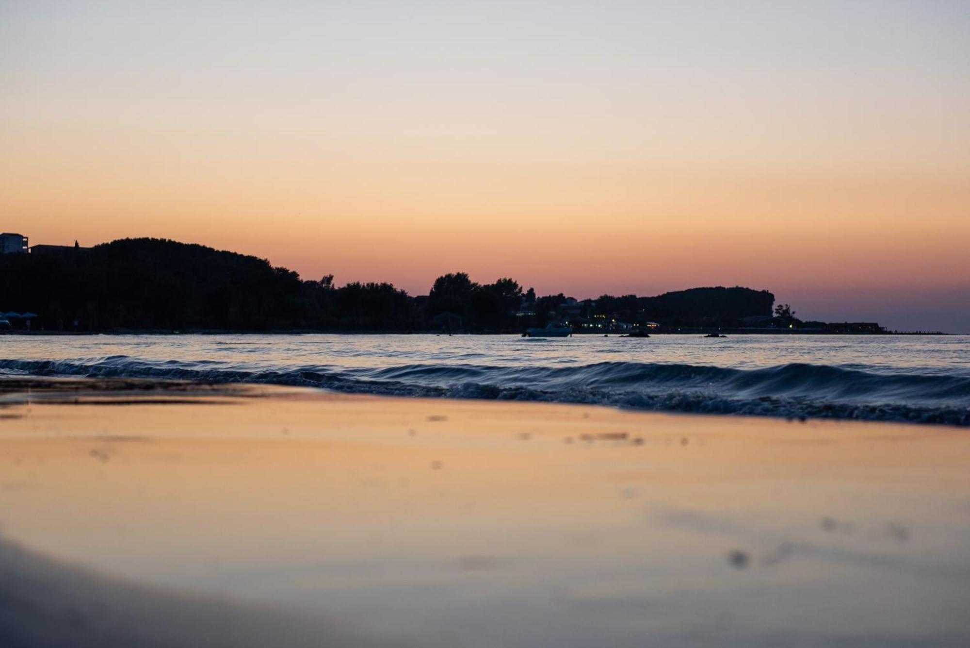 Aphrodite Beach Hotel Corfu Рода Экстерьер фото