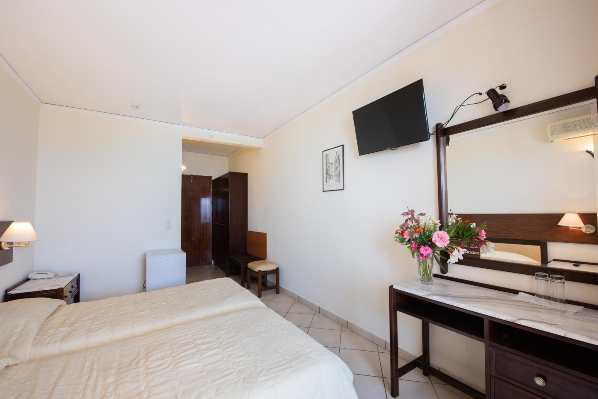 Aphrodite Beach Hotel Corfu Рода Экстерьер фото